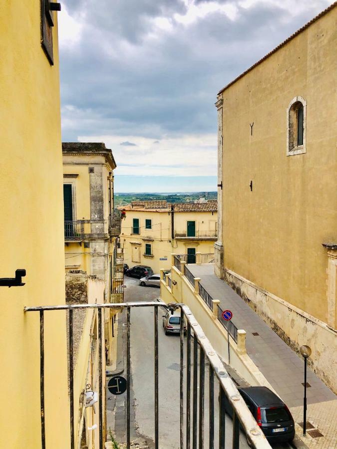 Hotel La Casa Del Barocco à Noto Extérieur photo
